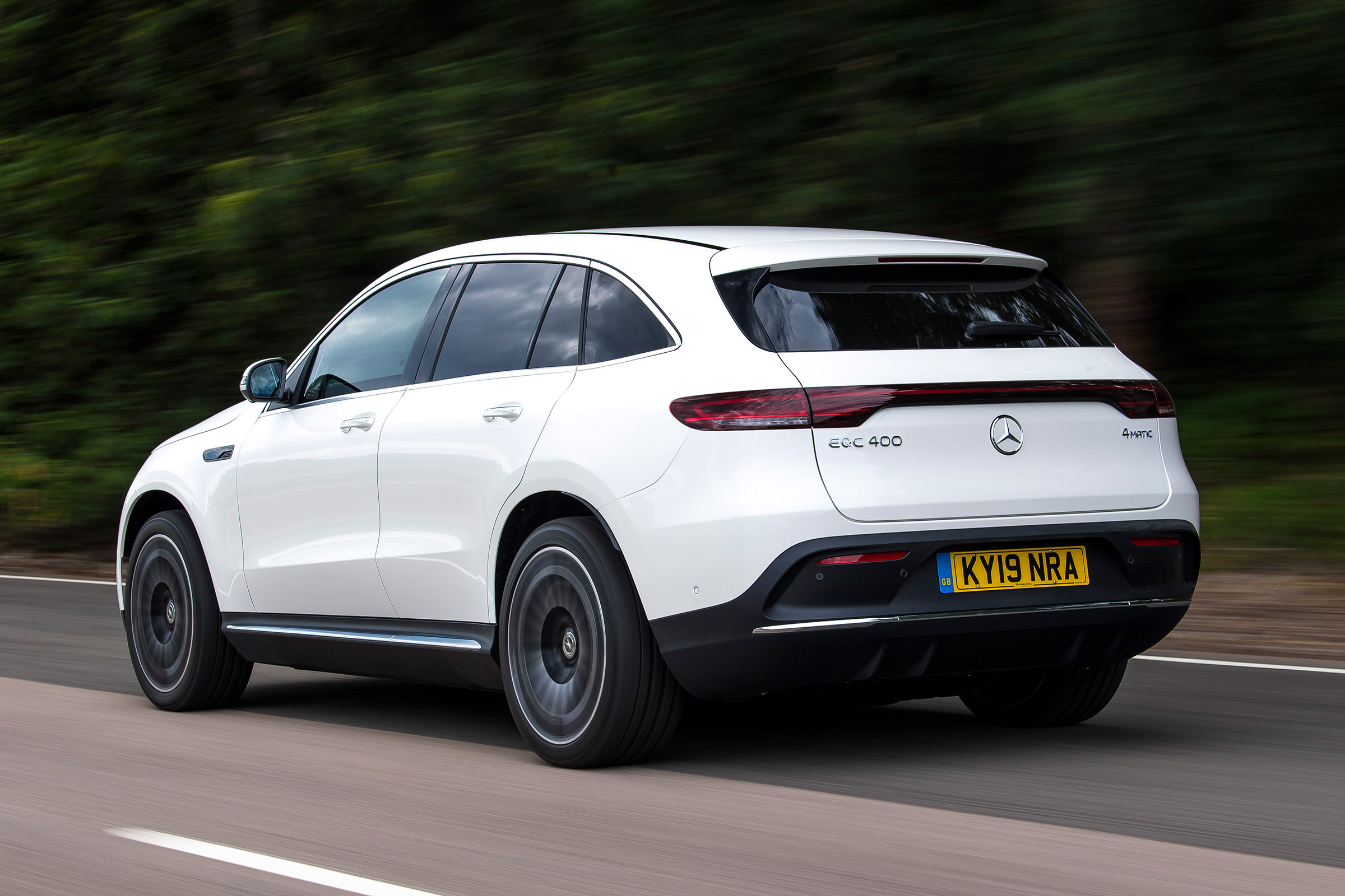 Mercedes EQC - rear