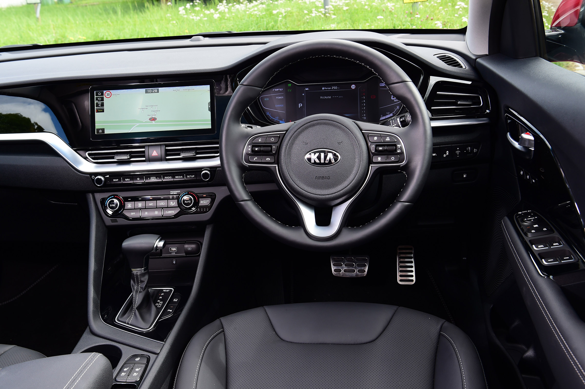 New Kia Niro Hybrid - dash