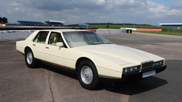 Aston Martin Lagonda - front static