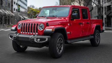 Jeep Gladiator - front static