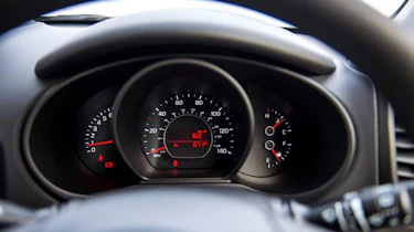 Used Kia Soul - dials