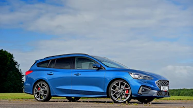 Ford Focus ST Estate - front static
