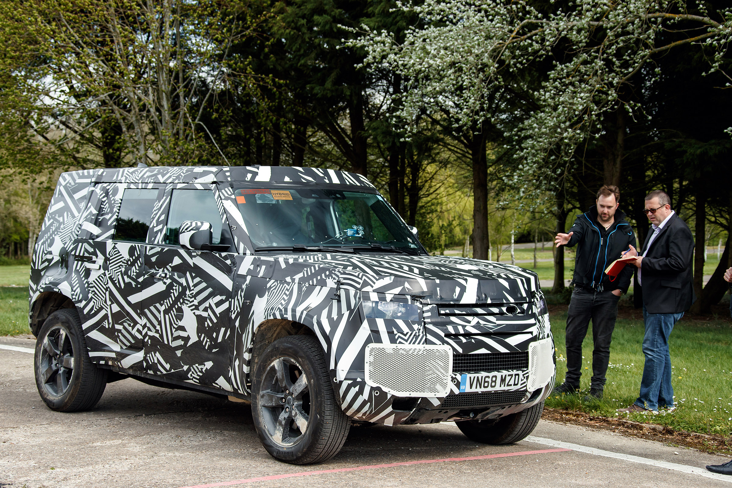 Land Rover Defender - static