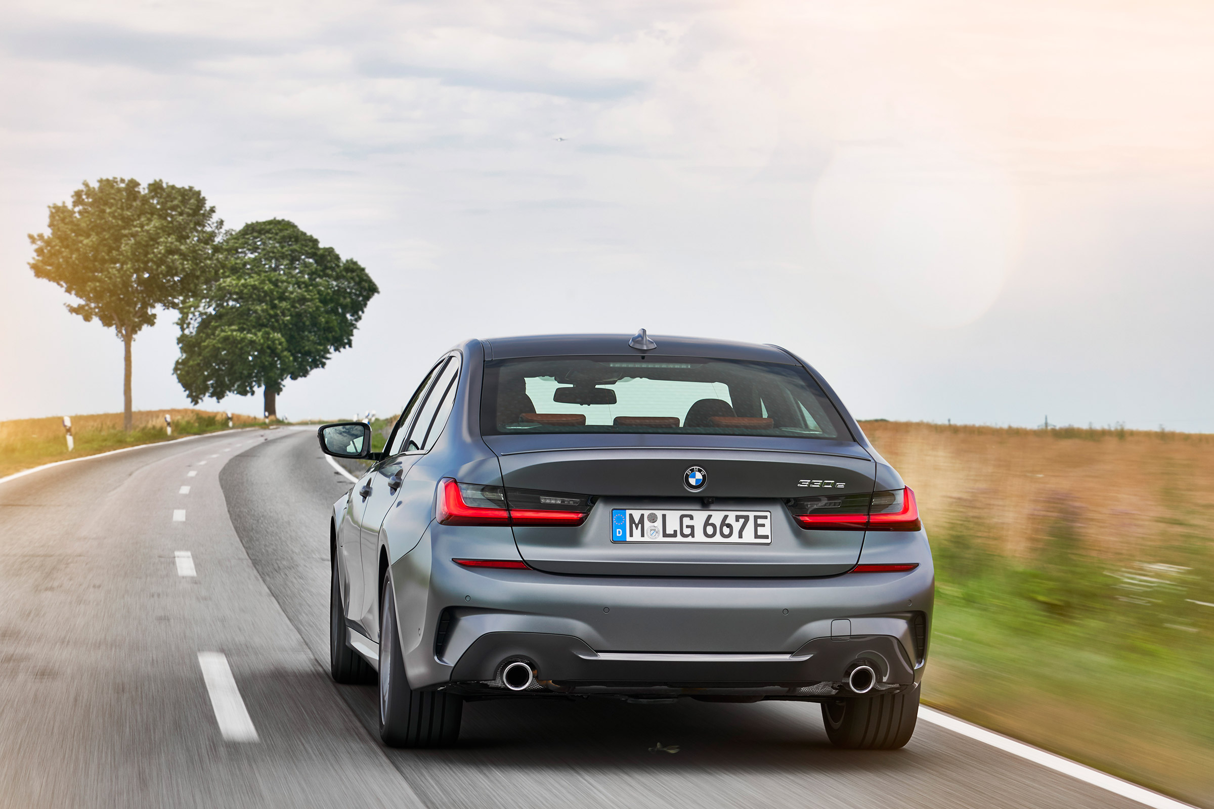 BMW 330e - full rear