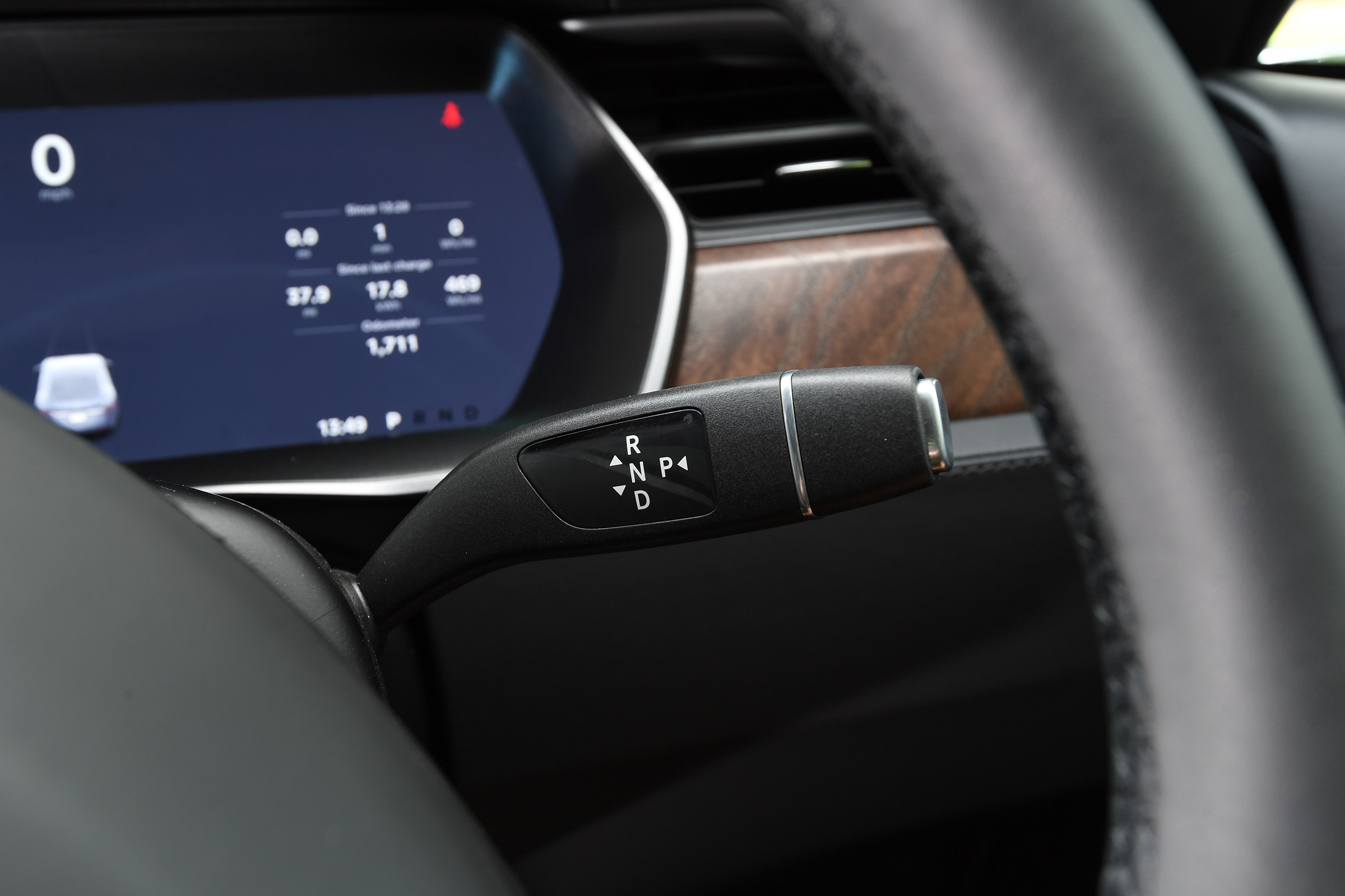 Tesla Model S Long Range - transmission