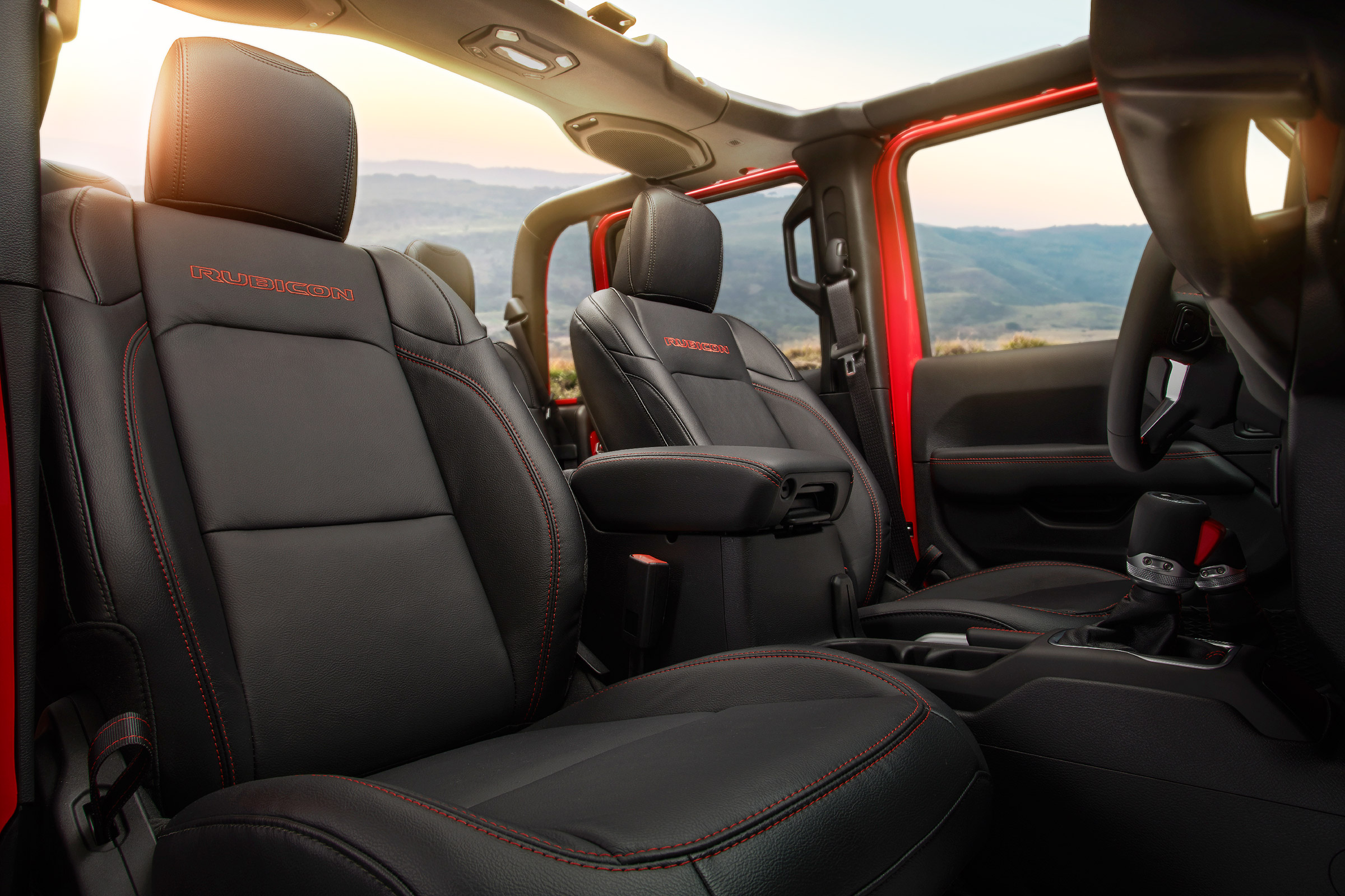 Jeep Gladiator - seats