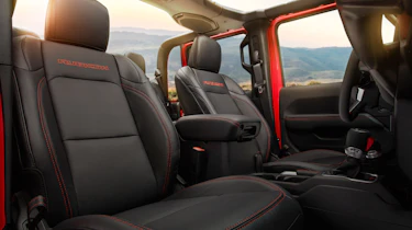 Jeep Gladiator - seats