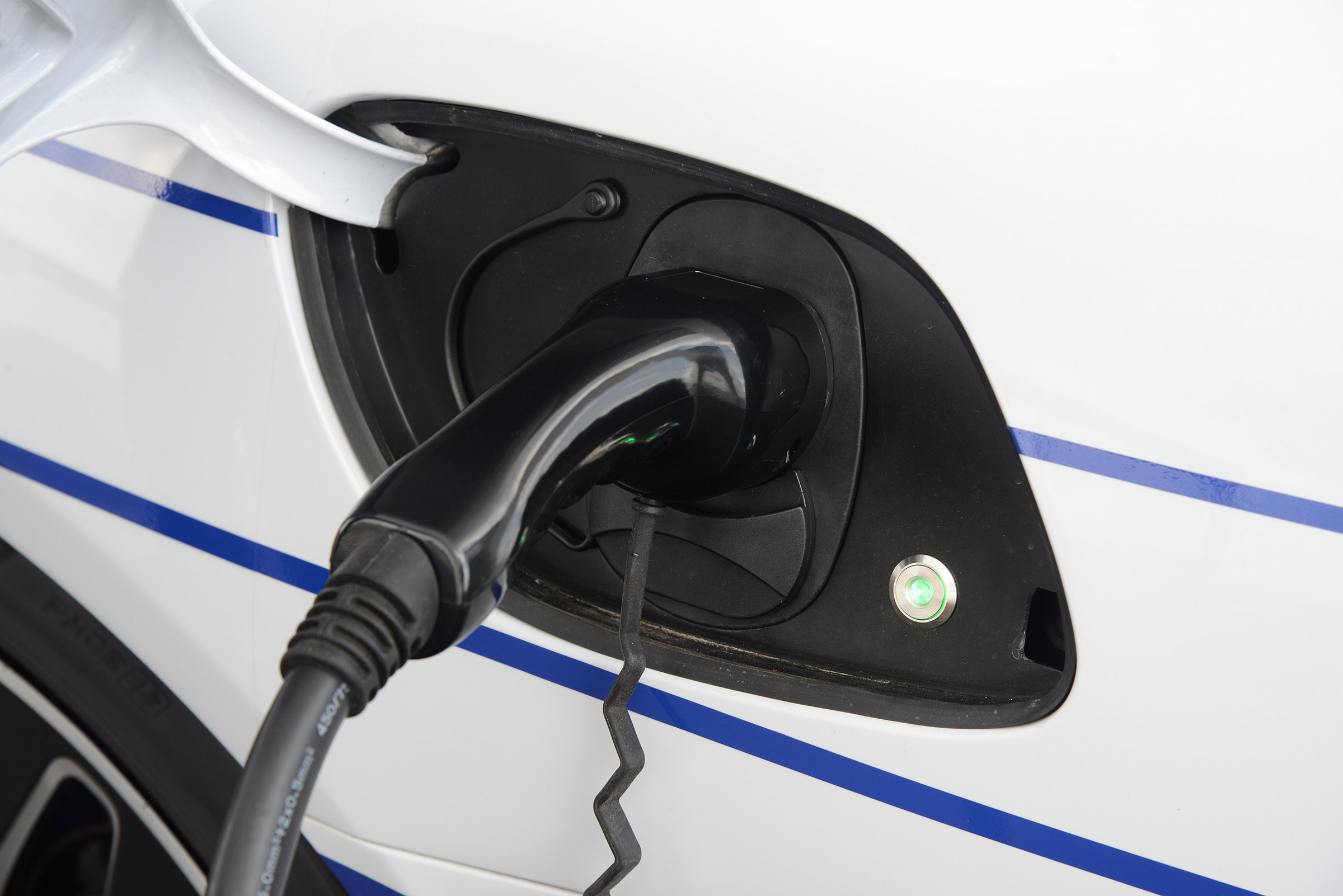 Aston Martin Rapide E - charging