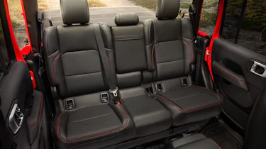 Jeep Gladiator - rear seats