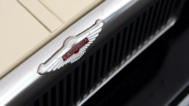 Aston Martin Lagonda - Lagonda badge