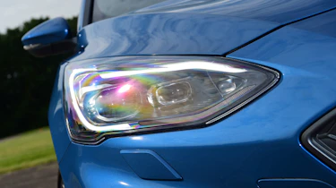 Ford Focus ST Estate - front light