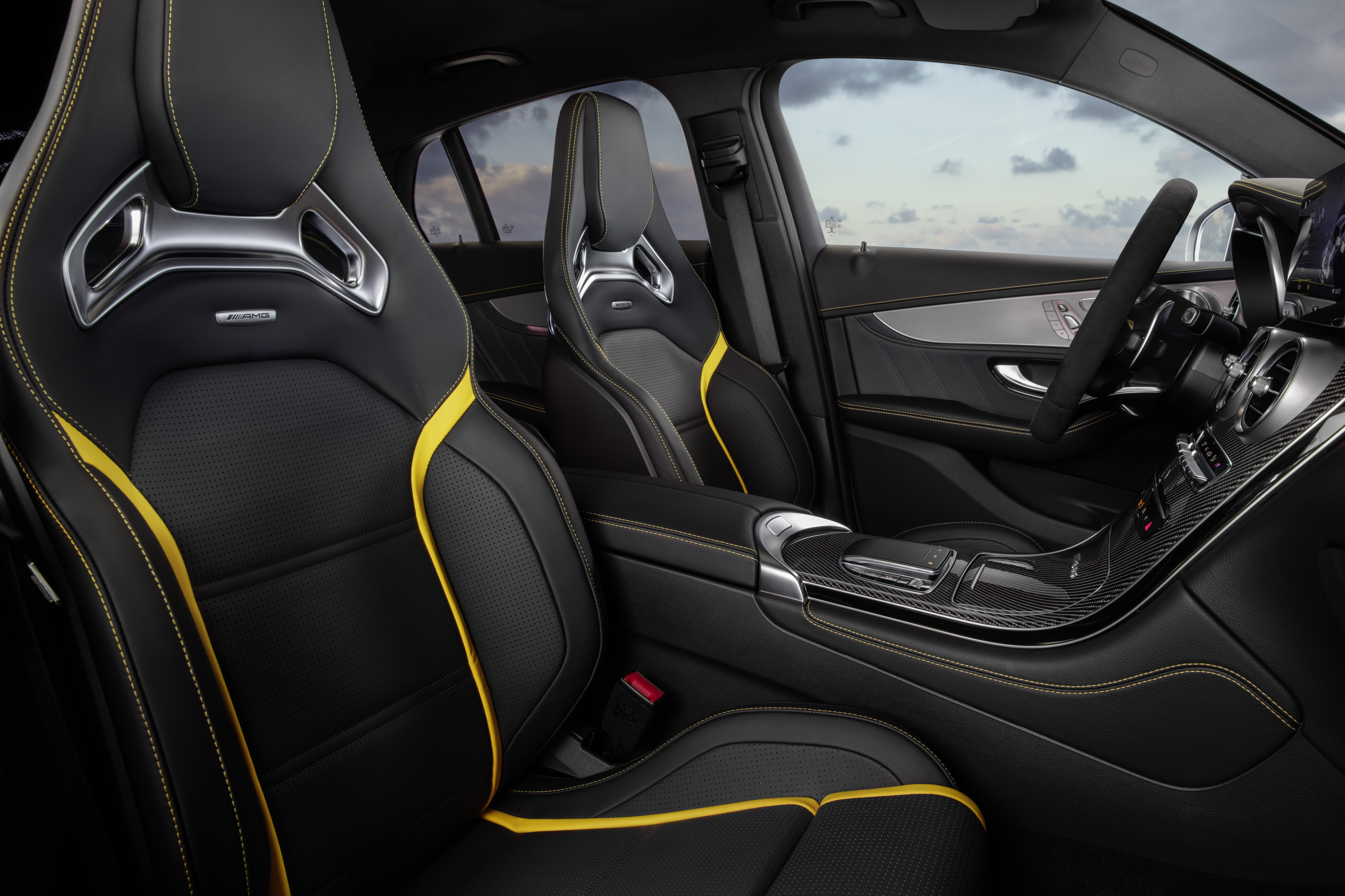 Mercedes-AMG GLC 63 S - seats