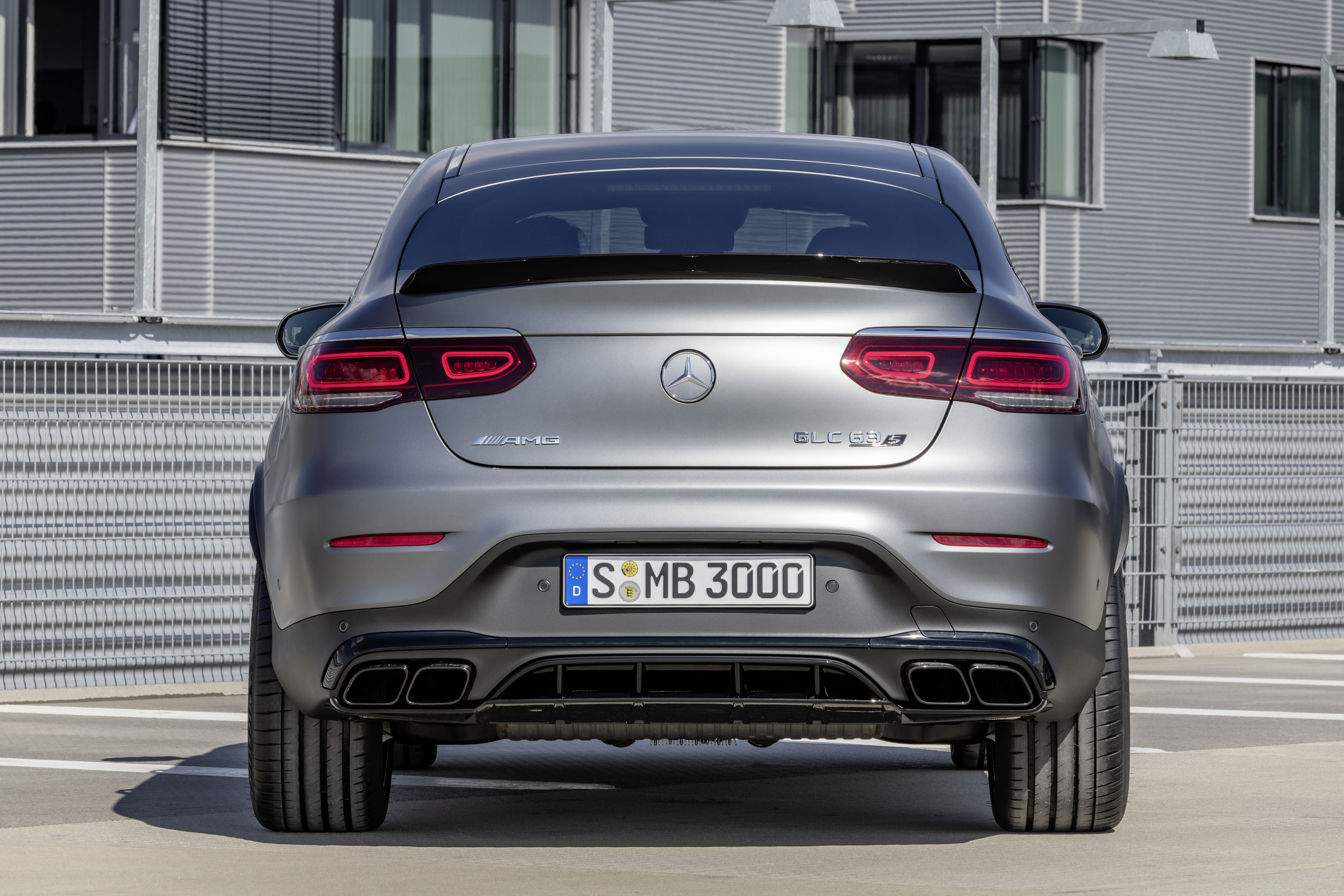 Mercedes-AMG GLC 63 S - boot static
