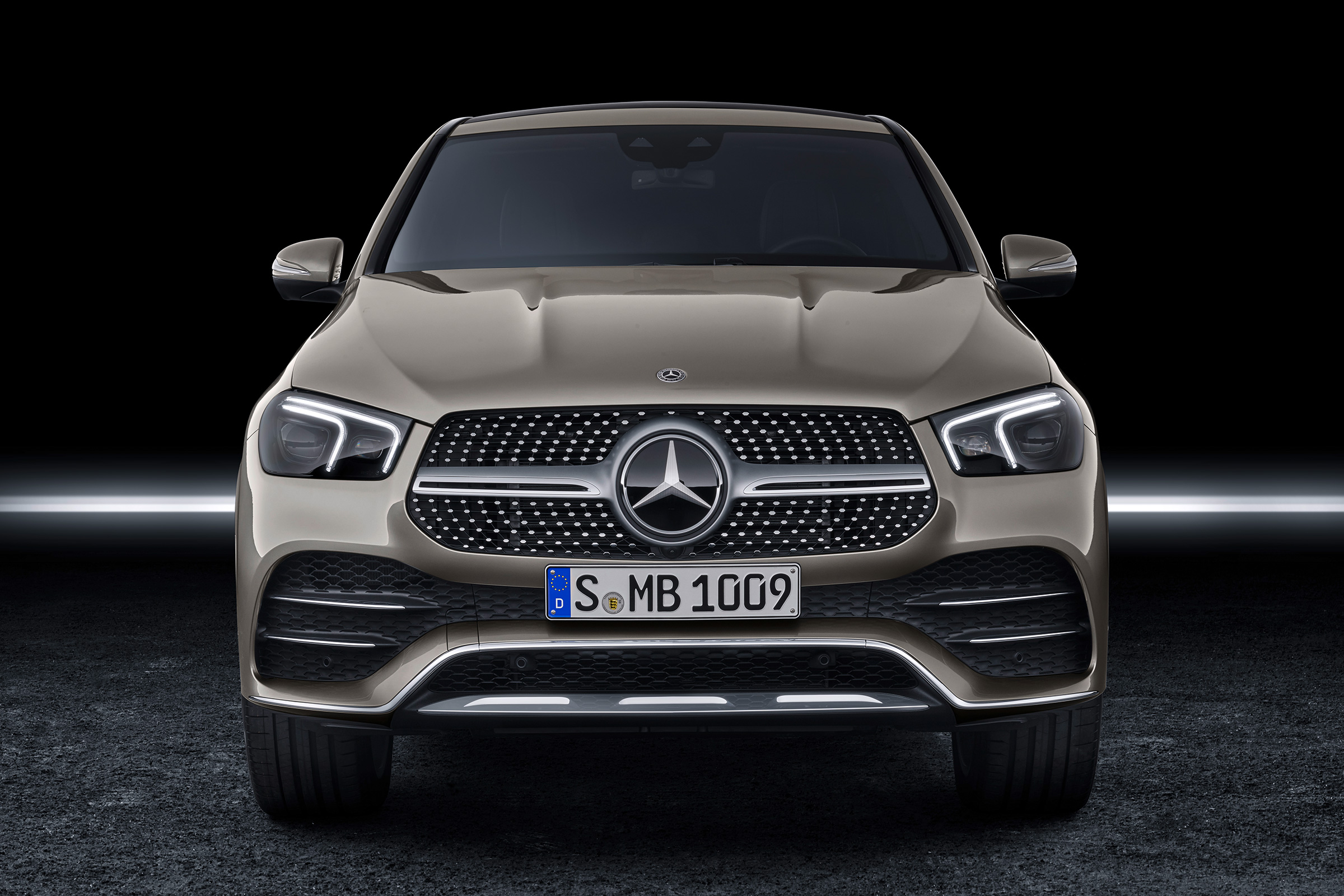Mercedes GLE Coupe - front static