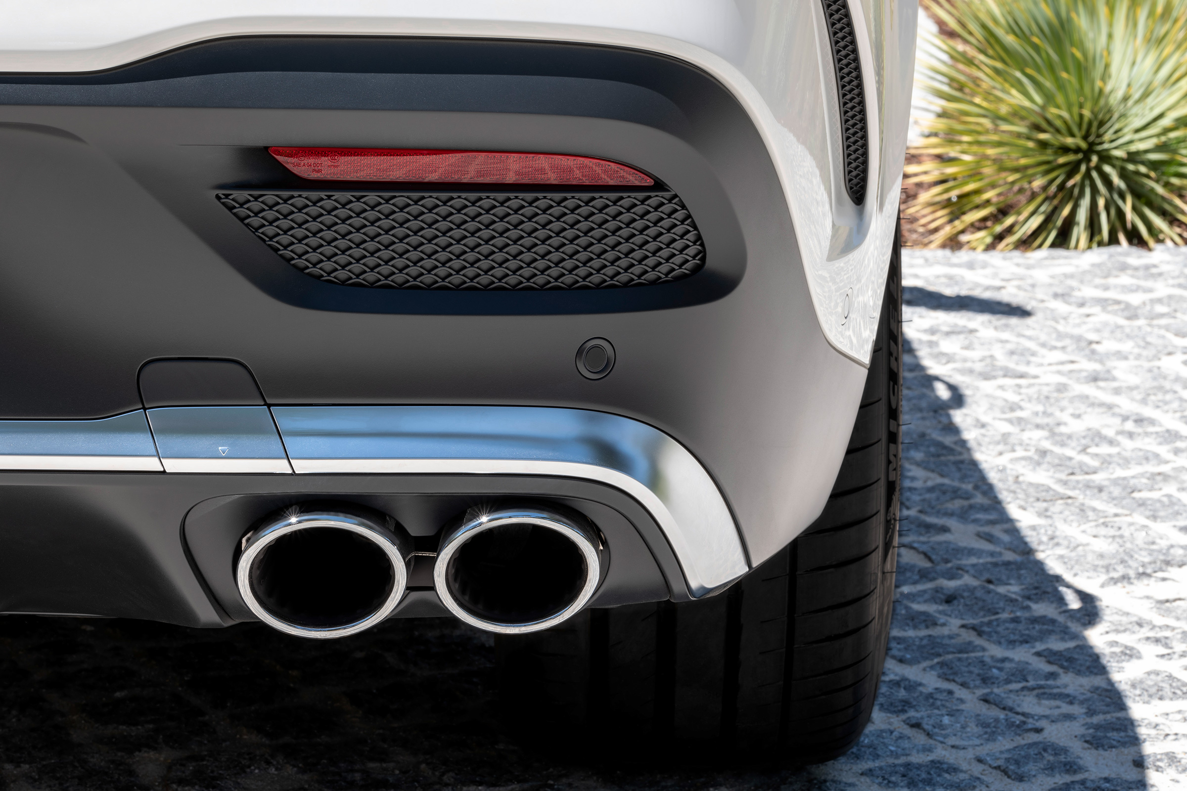 Mercedes-AMG GLE 53 Coupe - exhausts