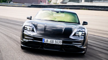Porsche Taycan - slide