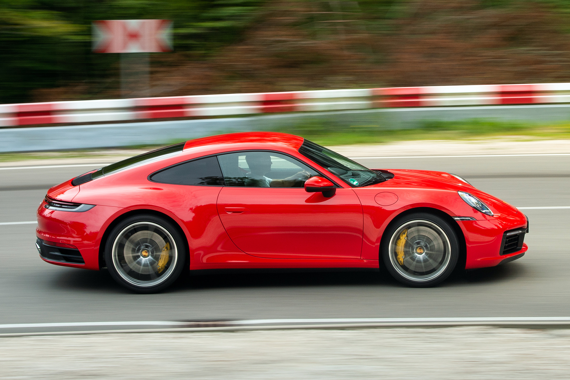 Porsche 911 Carrera - side circuit