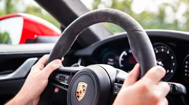 Porsche 911 Carrera - steering