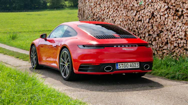Porsche 911 Carrera - static