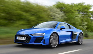 Audi R8 - front tracking