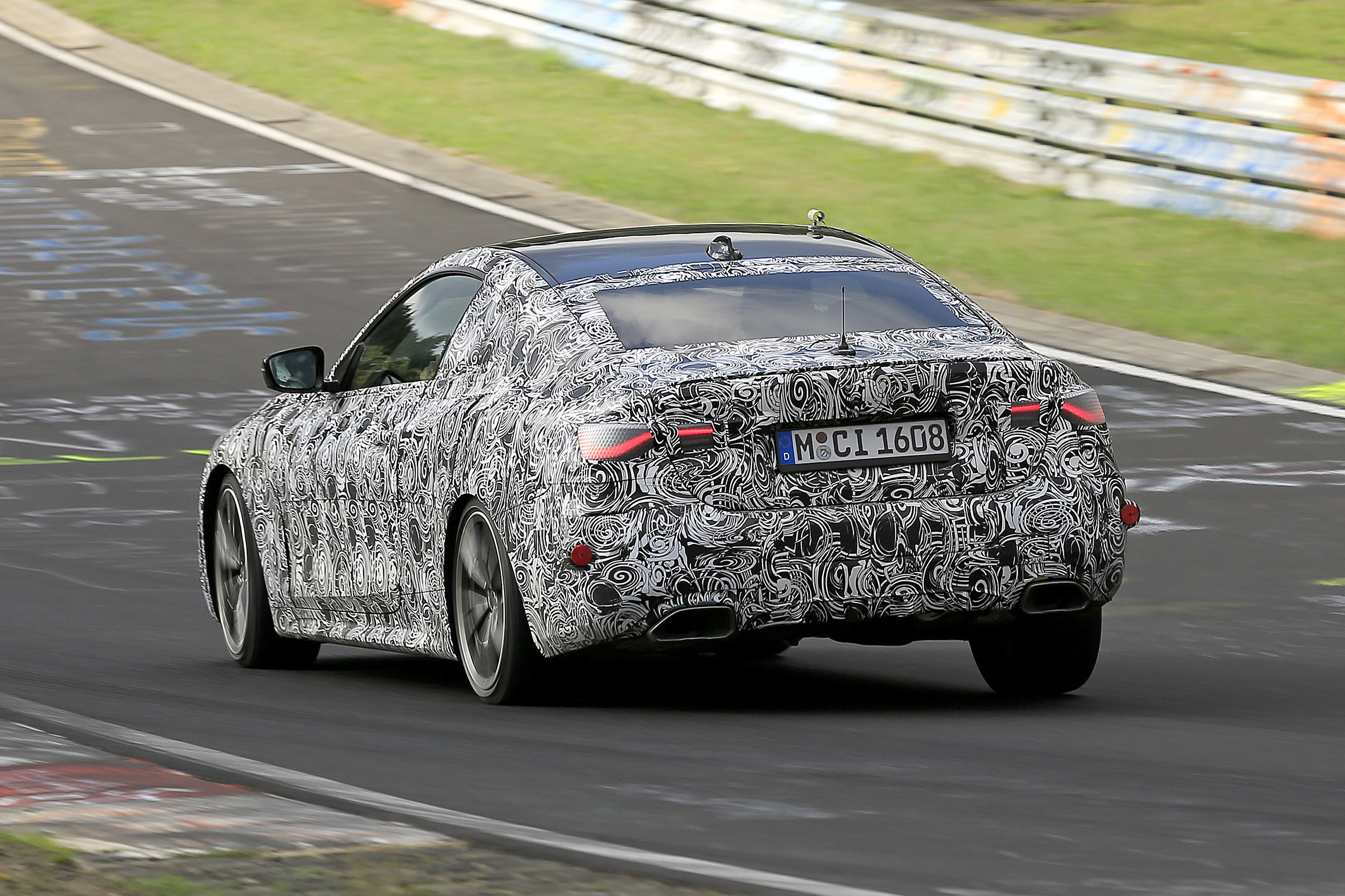 BMW 4 Series - spyshot 13