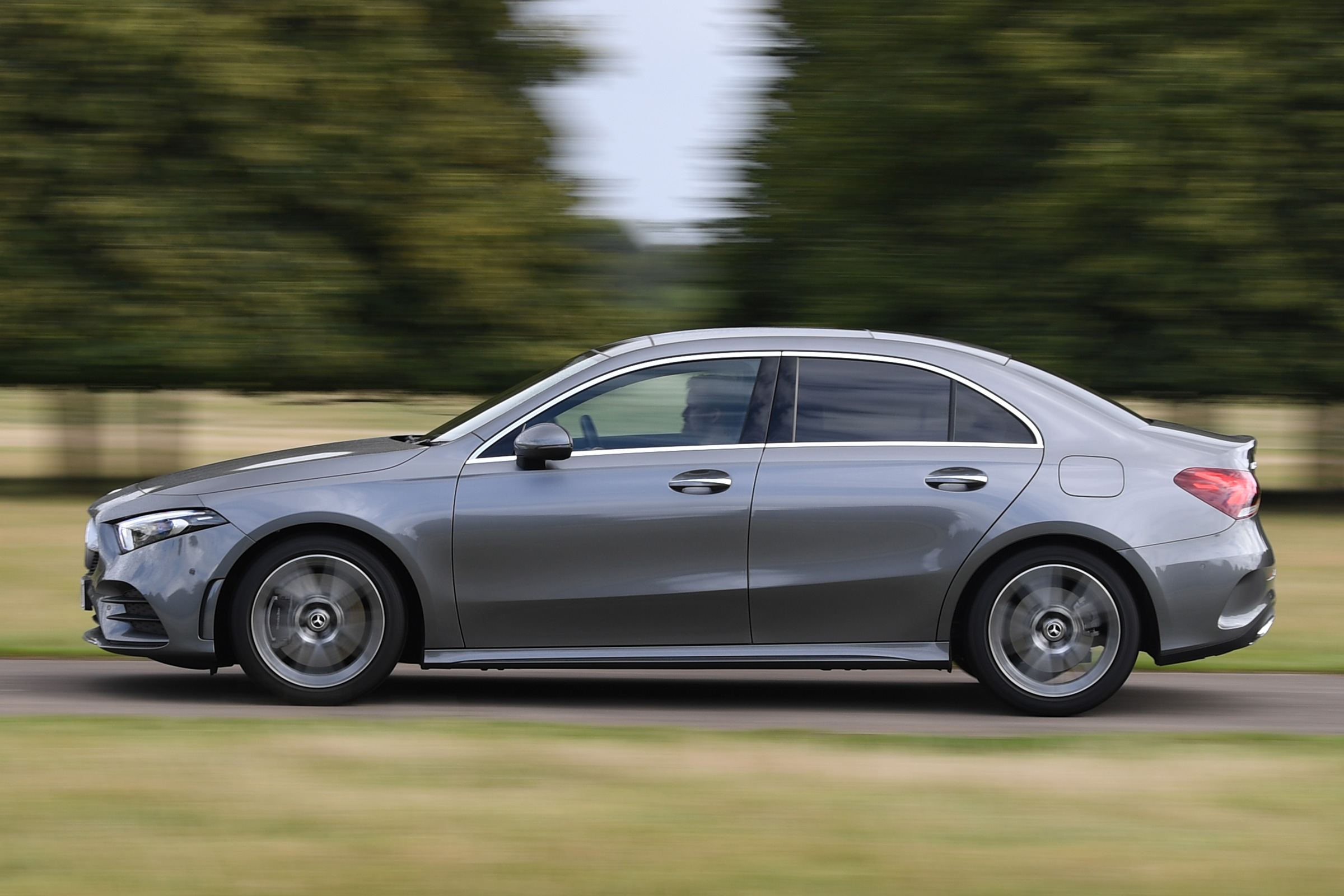Mercedes A 250 Saloon - side tracking