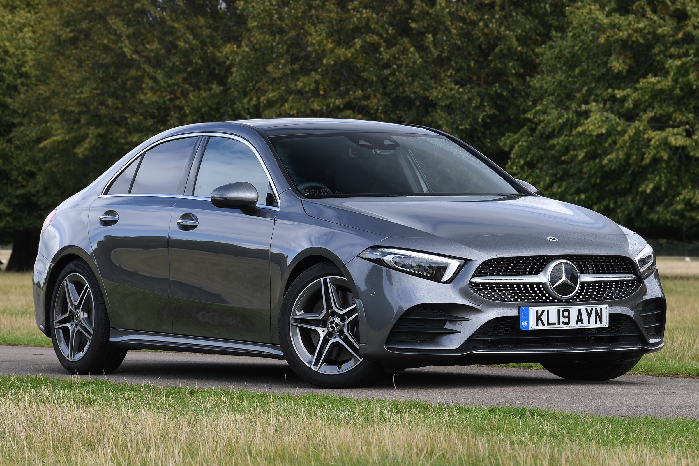 Mercedes A 250 Saloon - front 3/4 static