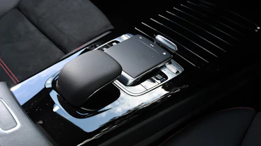 Mercedes A 250 Saloon - gearstick