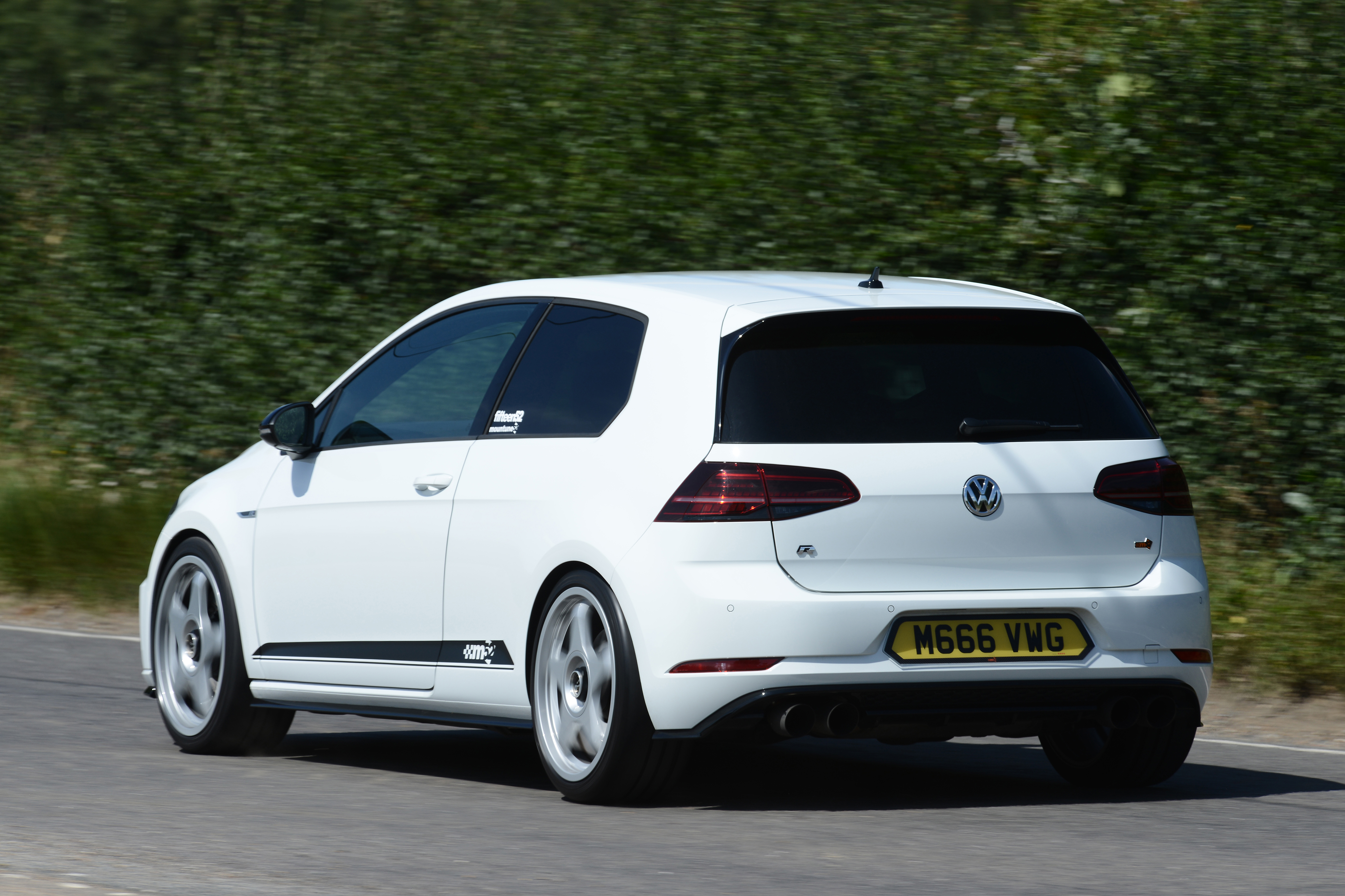 Mountune VW Golf R - rear