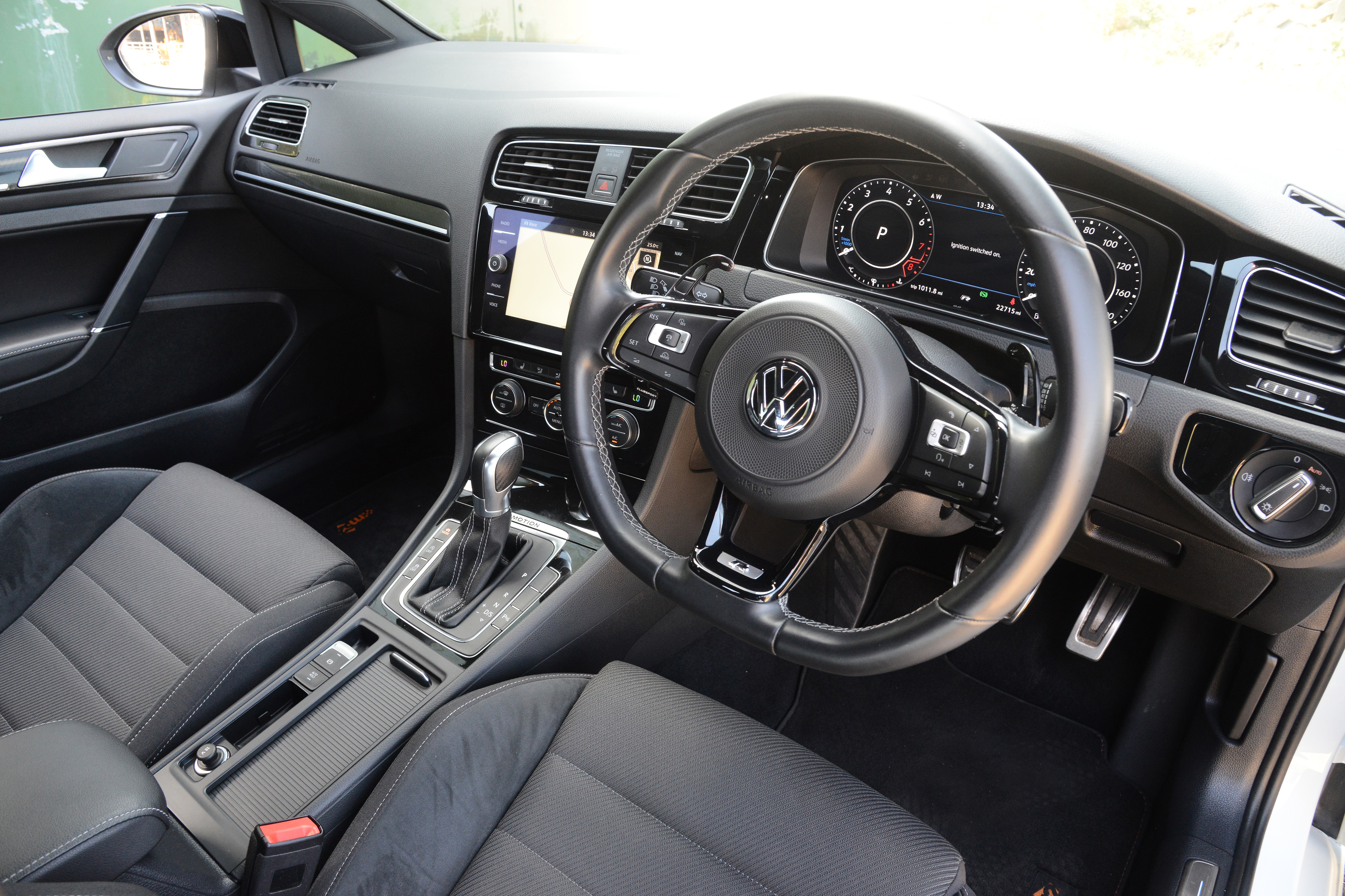 Mountune VW Golf R - interior