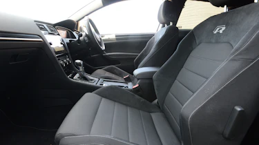 Mountune VW Golf R - seats