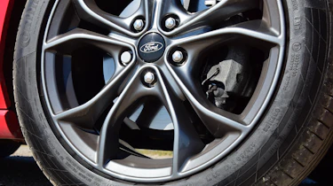 Ford Focus - wheel