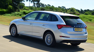 Skoda Scala - rear tracking
