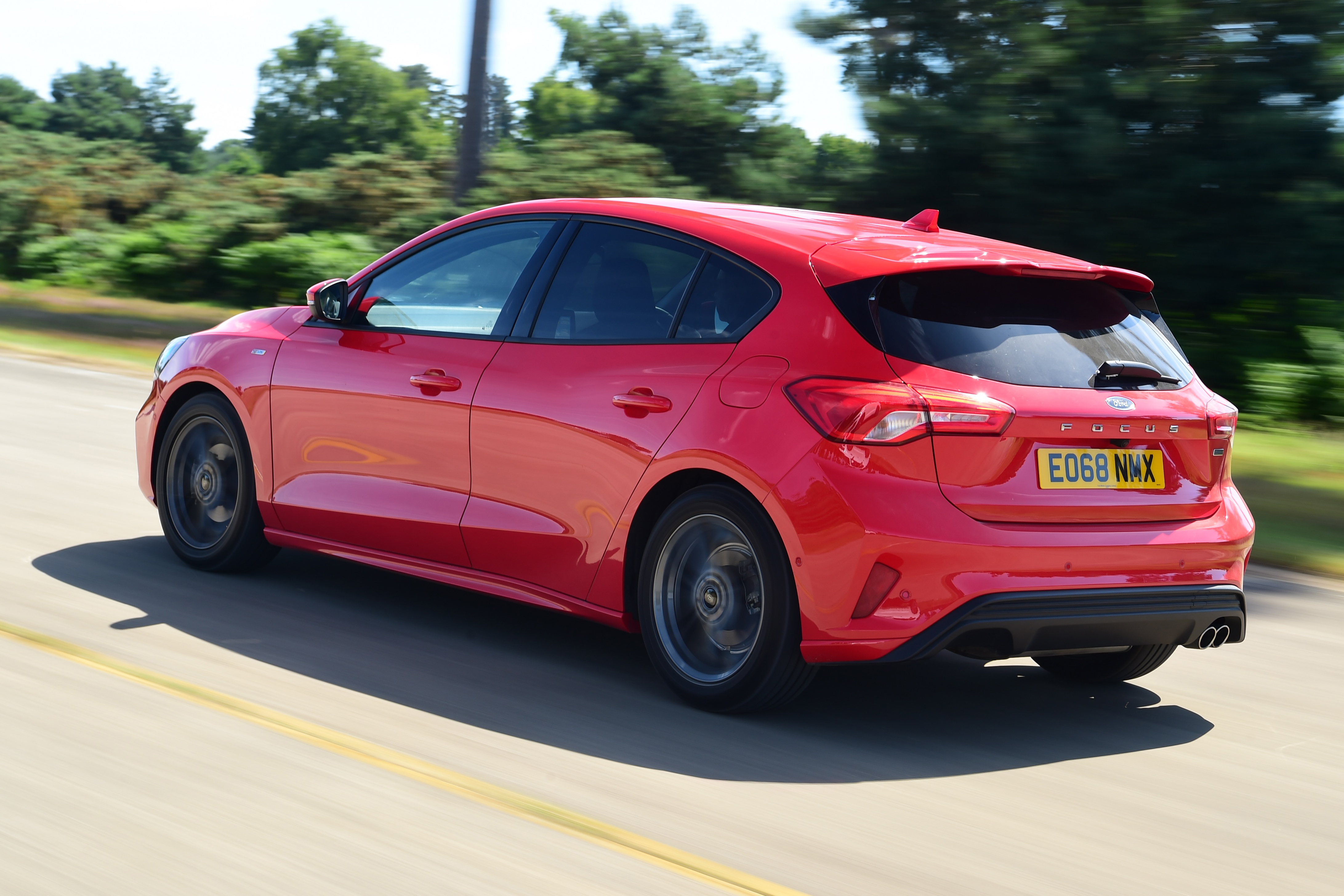 Ford Focus - rear tracking