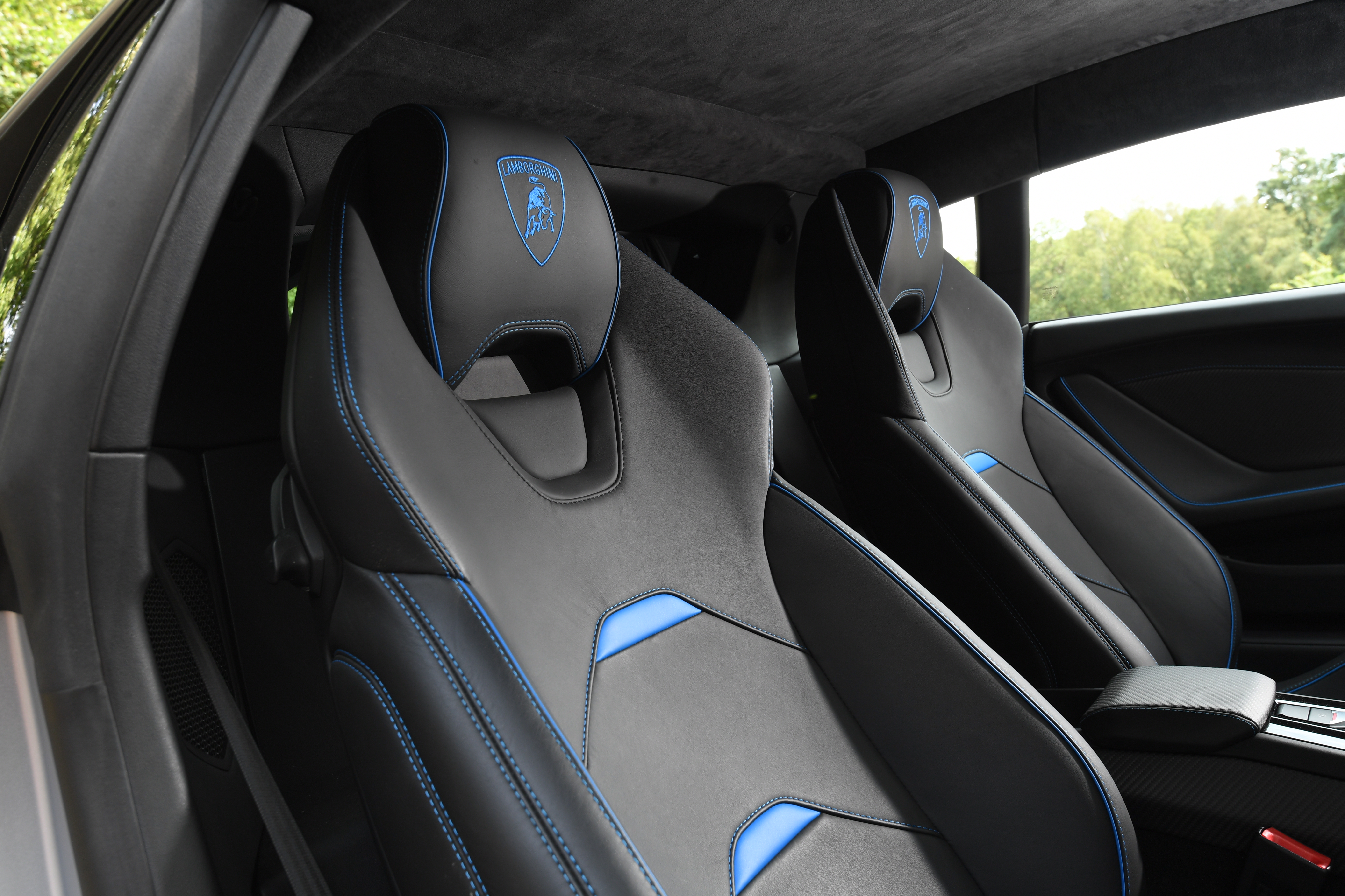 Lamborghini Huracan Evo - seats