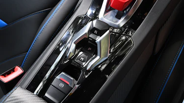 Lamborghini Huracan Evo - console
