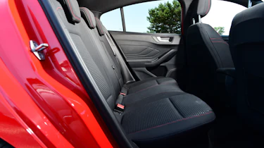 Ford Focus - rear seats