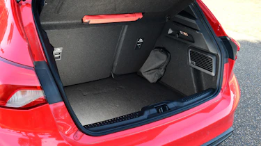 Ford Focus - boot