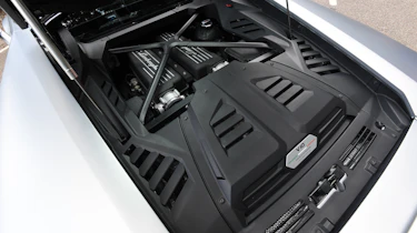 Lamborghini Huracan Evo - engine