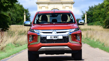 Mitsubishi L200 - front static