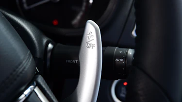 Mitsubishi L200 - paddle