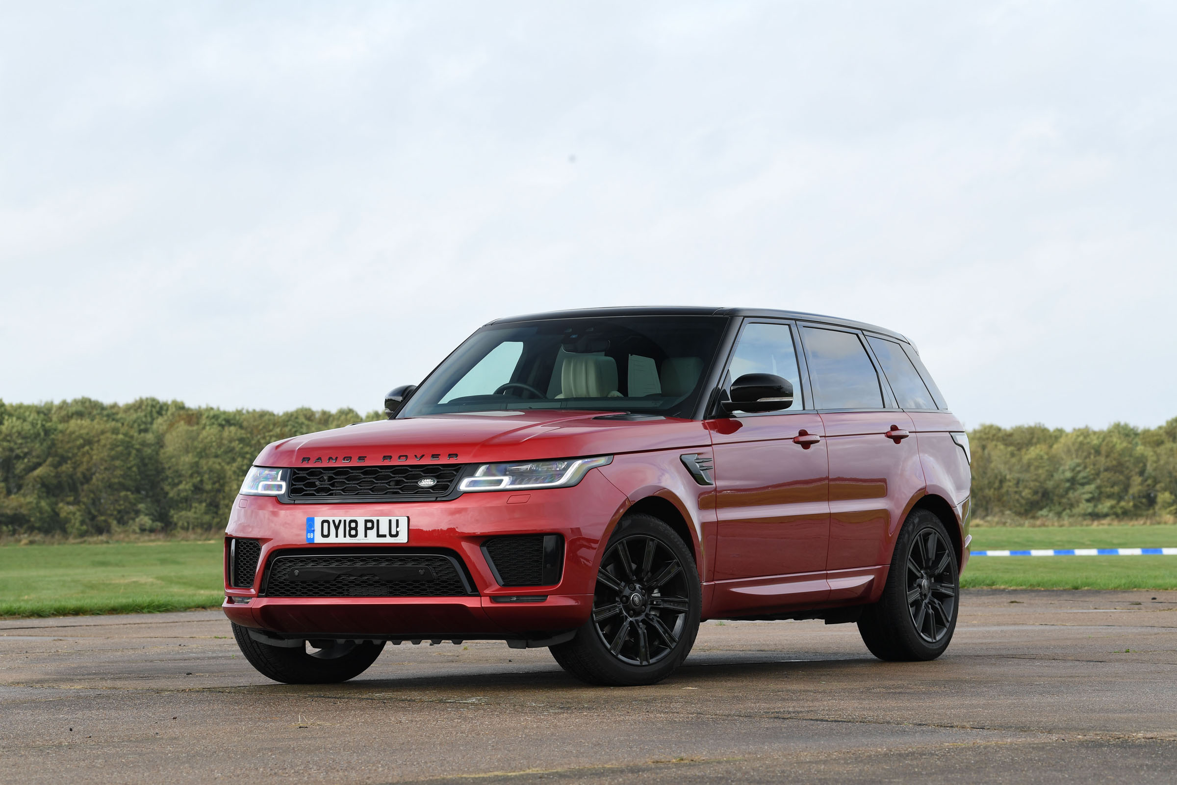 Range Rover Sport front