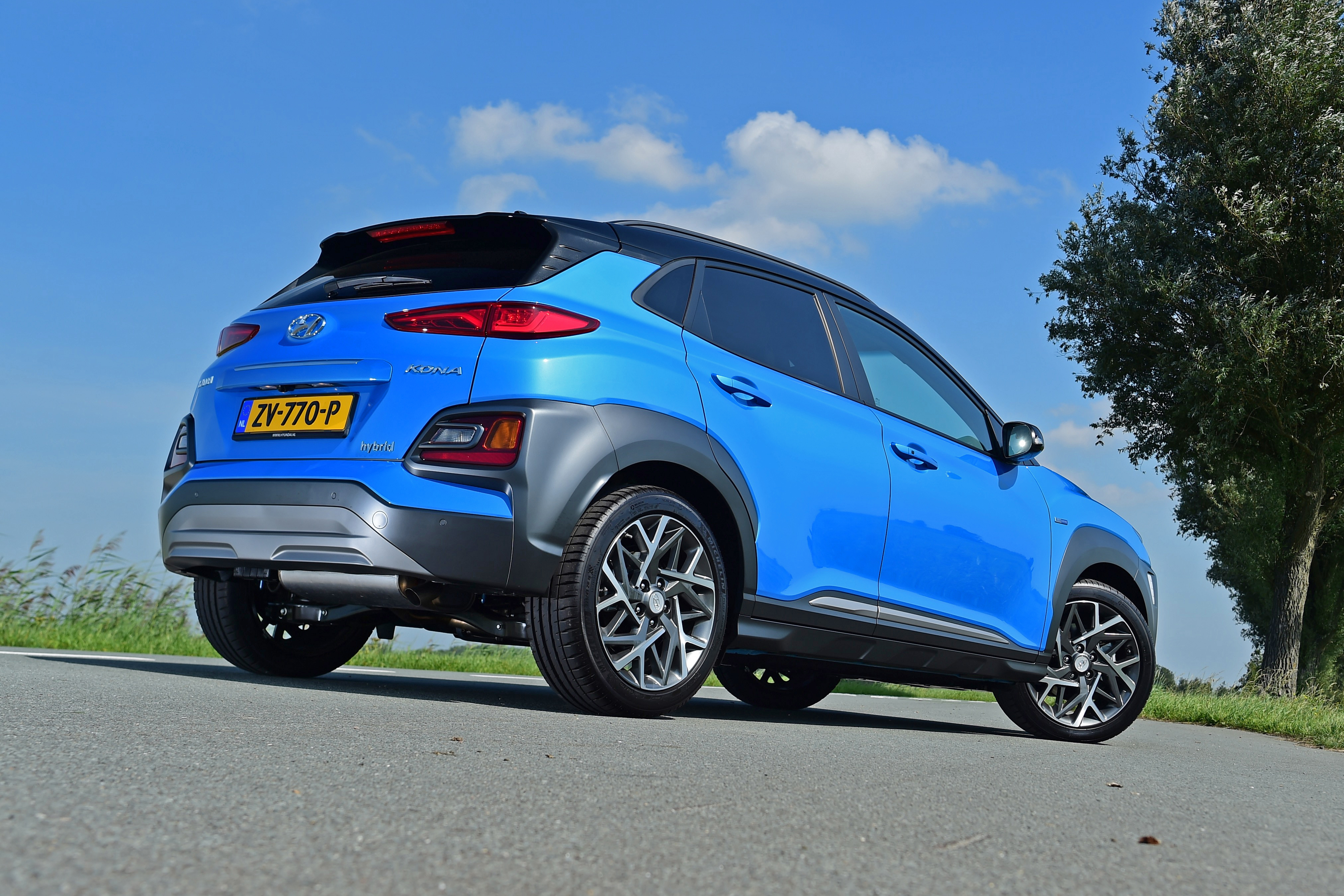 Hyundai Kona Hybrid - rear static