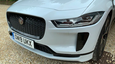 Jaguar I-Pace - grille long term