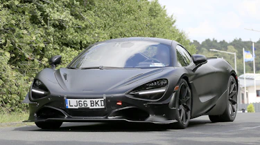 McLaren 750LT - spyshot 2