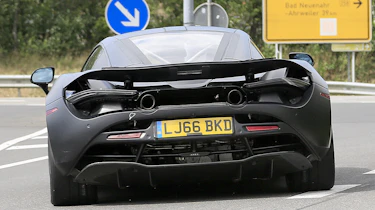 McLaren 750LT - spyshot 9