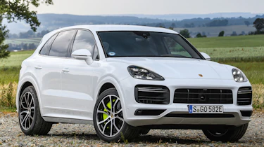 Porsche Cayenne Turbo S E-Hybrid - front 3/4 static
