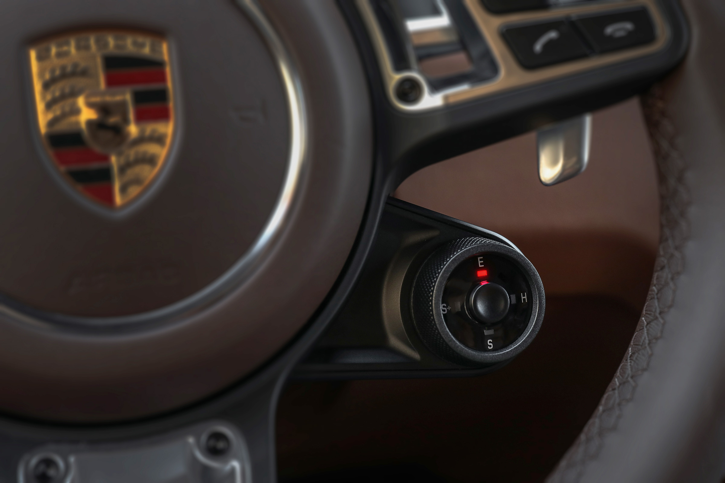 Porsche Cayenne Turbo S E-Hybrid - driving modes