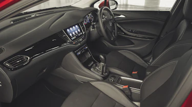 Vauxhall Astra 2019 facelift - interior