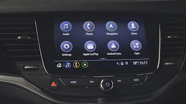 Vauxhall Astra 2019 facelift - infotainment